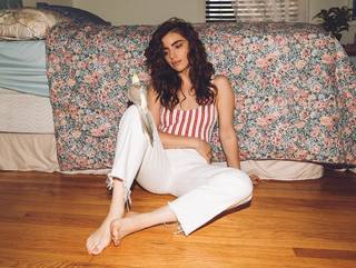 Angela Trimbur feet photo 4