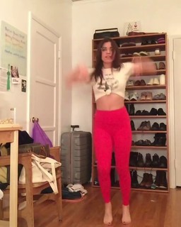 Angela Trimbur feet photo 2