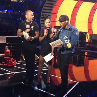 Angela Yee feet photo thumbnail