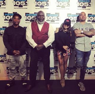 Angela Yee feet photo thumbnail