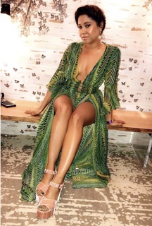 Angela Yee feet photo thumbnail