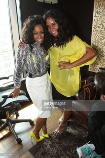 Angela Yee feet photo thumbnail