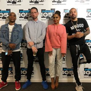 Angela Yee feet photo thumbnail