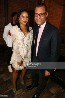 Angela Yee feet photo thumbnail