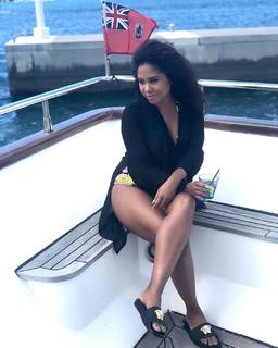 Angela Yee feet photo thumbnail