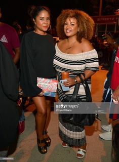 Angela Yee feet photo thumbnail