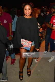 Angela Yee feet photo thumbnail