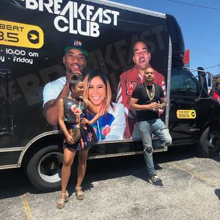 Angela Yee feet photo thumbnail