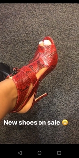 Angela Yee feet photo thumbnail