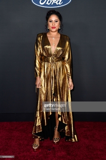 Angela Yee feet photo thumbnail