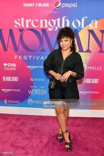 Angela Yee feet photo thumbnail