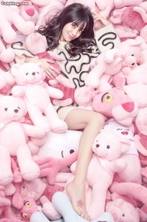 Angelababy feet photo thumbnail