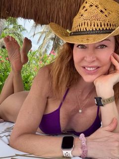 Angelica Marin Nicolas feet photo 17