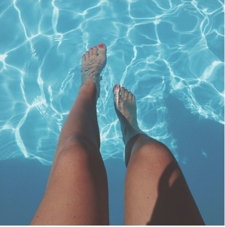 Angelika Mucha feet photo 1