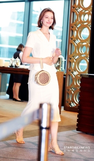 Angelina Danilova feet photo 7