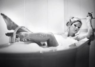 Angelina Heger feet photo 11