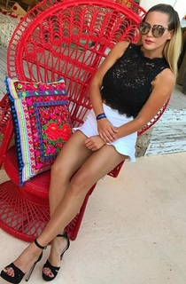 Angelina Heger feet photo 1