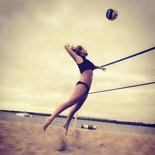 Angelina Heger feet photo 12