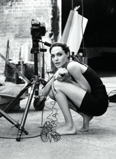 Angelina Jolie feet photo thumbnail