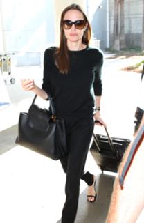 Angelina Jolie feet photo thumbnail