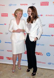 Angelina Jolie feet photo thumbnail