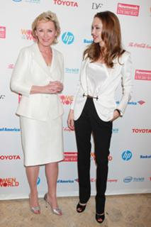 Angelina Jolie feet photo thumbnail