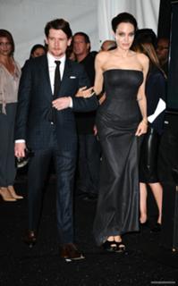 Angelina Jolie feet photo thumbnail