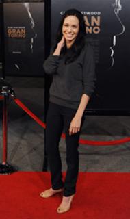 Angelina Jolie feet photo thumbnail