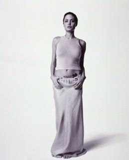 Angelina Jolie feet photo thumbnail