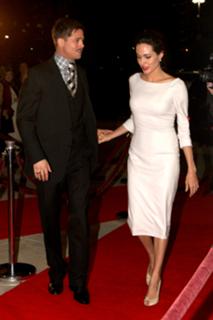 Angelina Jolie feet photo thumbnail