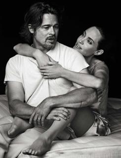 Angelina Jolie feet photo thumbnail
