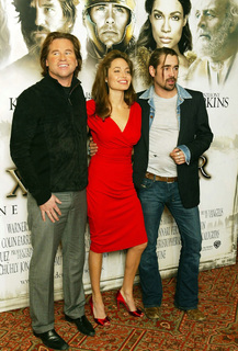 Angelina Jolie feet photo thumbnail