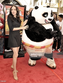 Angelina Jolie feet photo thumbnail