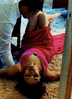 Angelina Jolie feet photo thumbnail