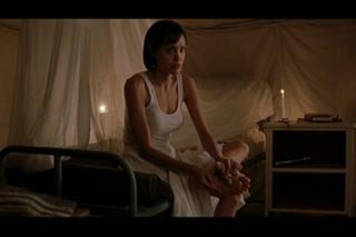 Angelina Jolie feet photo thumbnail