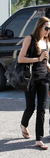 Angelina Jolie feet photo thumbnail