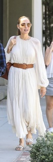 Angelina Jolie feet photo thumbnail