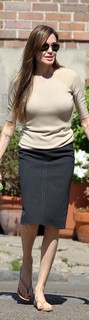 Angelina Jolie feet photo thumbnail