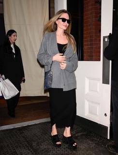 Angelina Jolie feet photo thumbnail