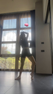 Angelina Mango feet photo 2
