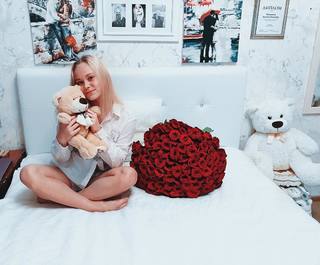 Angelina Melnikova feet photo 2