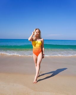 Angelina Melnikova feet photo 11