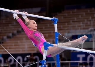 Angelina Melnikova feet photo 4