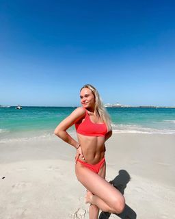 Angelina Melnikova feet photo 5