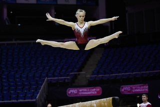 Angelina Melnikova feet photo 12