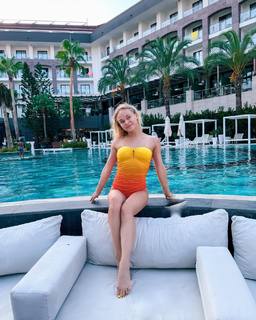 Angelina Melnikova feet photo 9