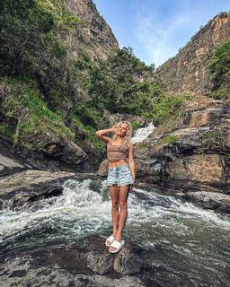 Angelina Melnikova feet photo 11