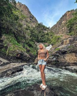 Angelina Melnikova feet photo 10