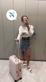 Angelina Melnikova feet photo 1