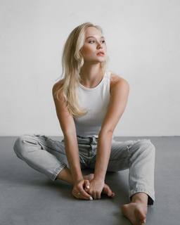 Angelina Melnikova feet photo 11